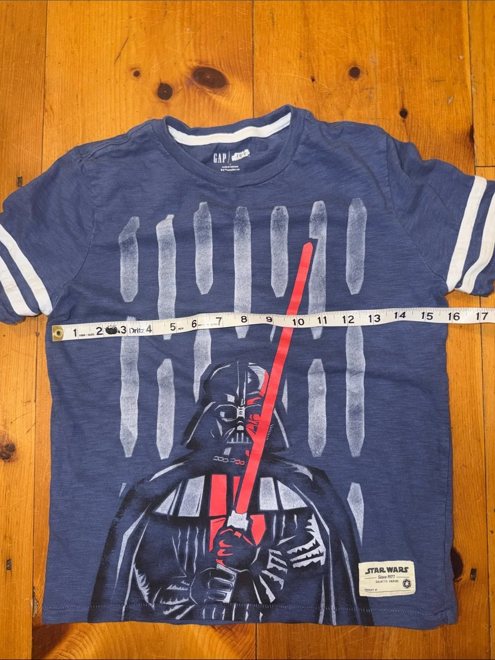 Shirt GAP Navy Star Wars Darth Vader Tee Red Lightsaber Kids